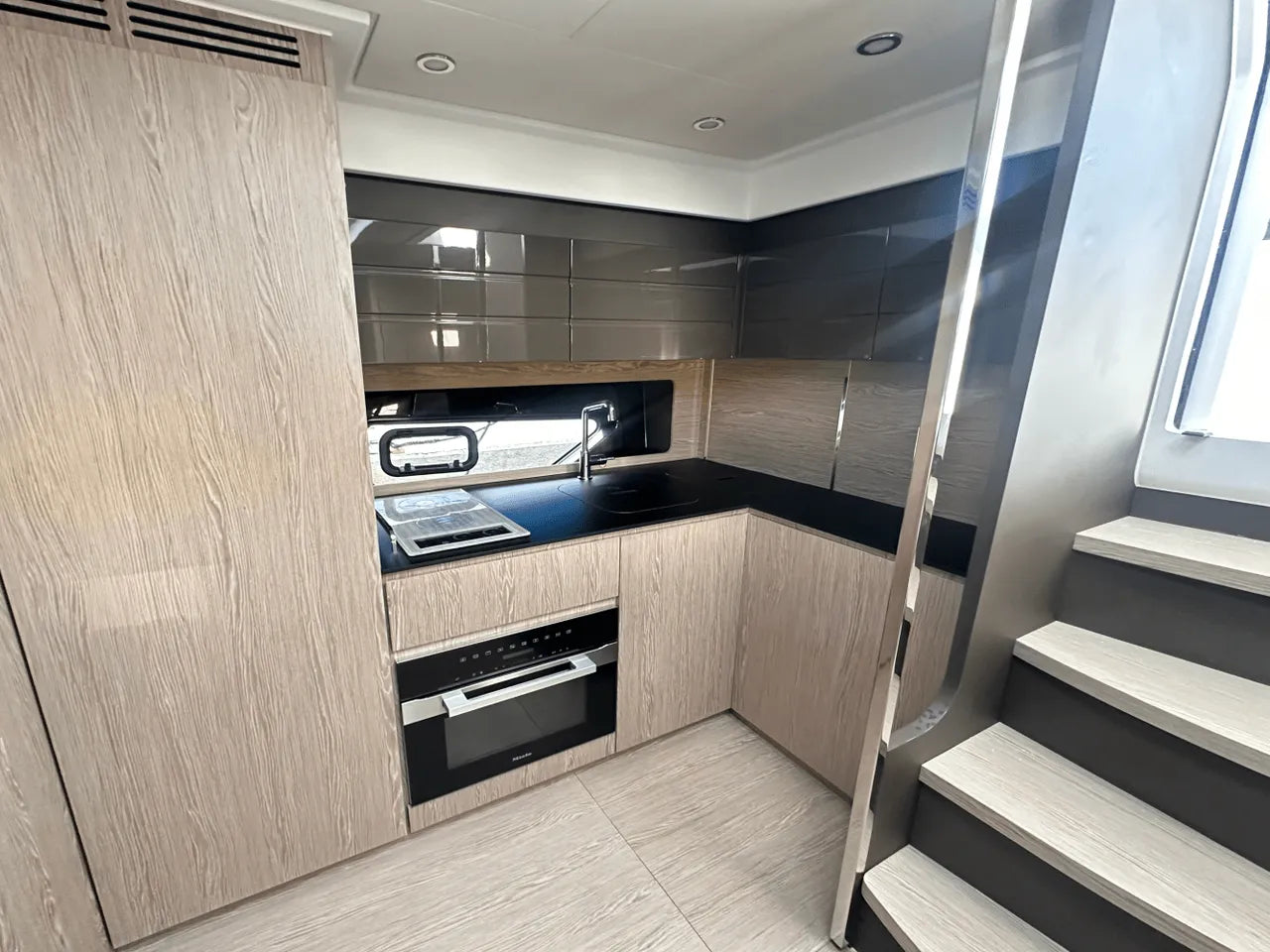 2025 Azimut ATLANTIS 45 45.0 feet, Clearwater, Florida #28