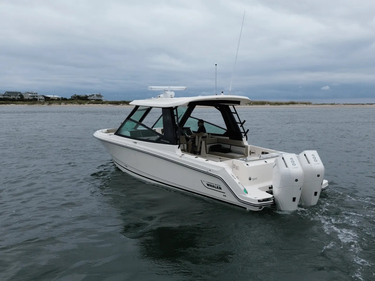 2026 Boston Whaler 330 Vantage 33.0 feet, Clearwater, Florida #12