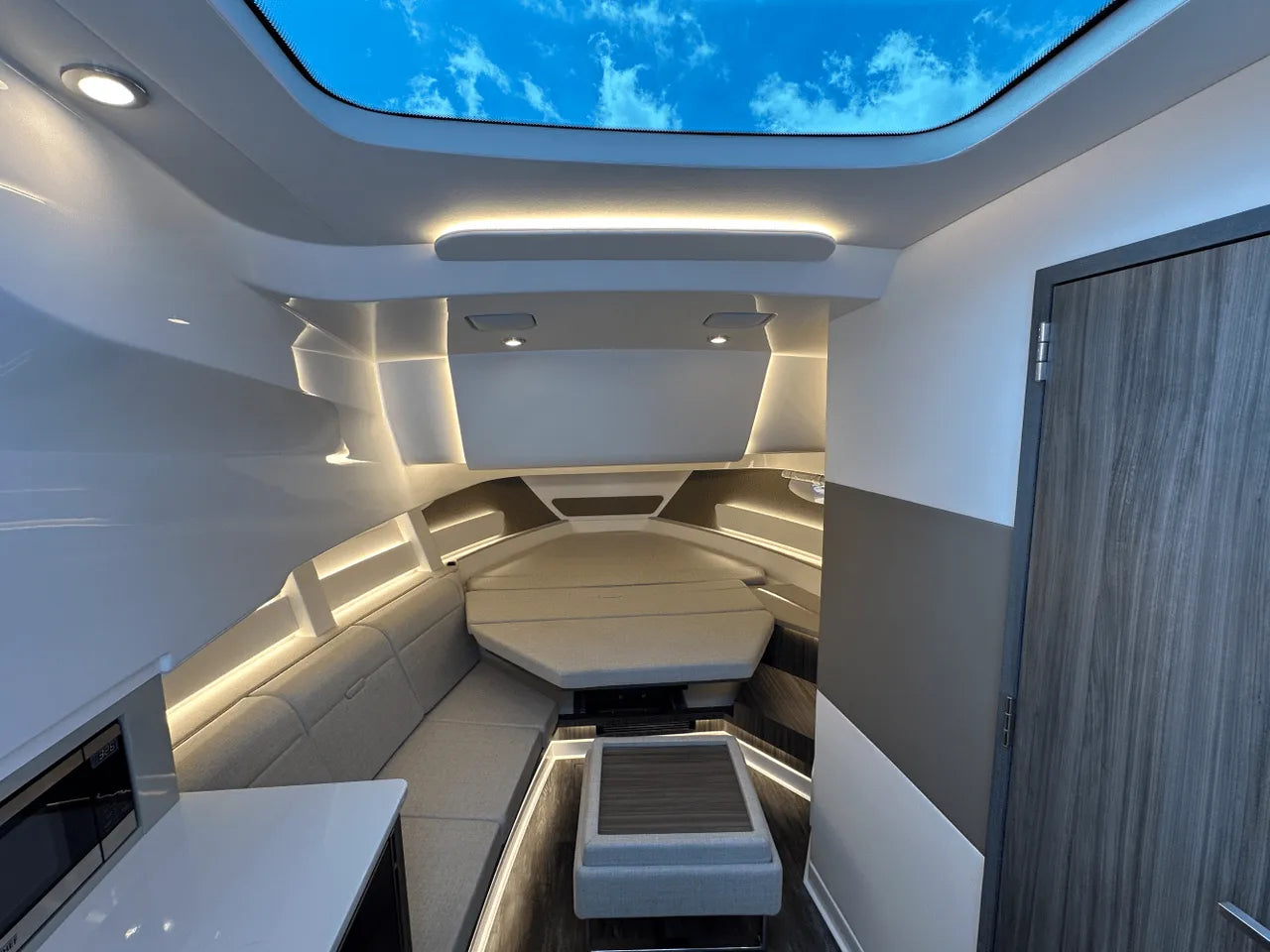 2025 Sea Ray Sundancer 370 37.0 feet, Clearwater, Florida #12