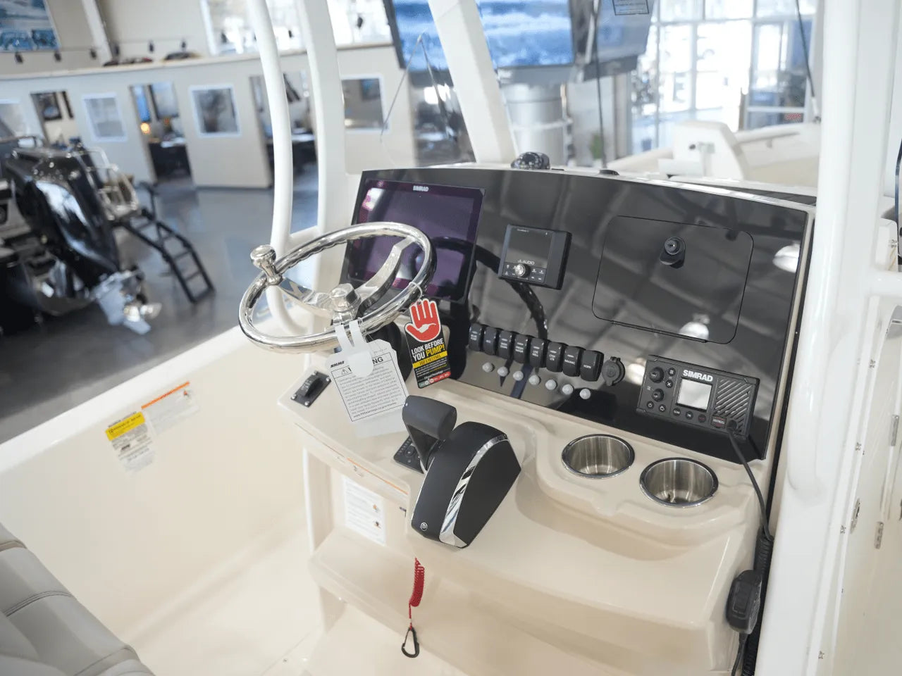 2025 Boston Whaler 250 Dauntless 25.0 feet, Clearwater, Florida #16