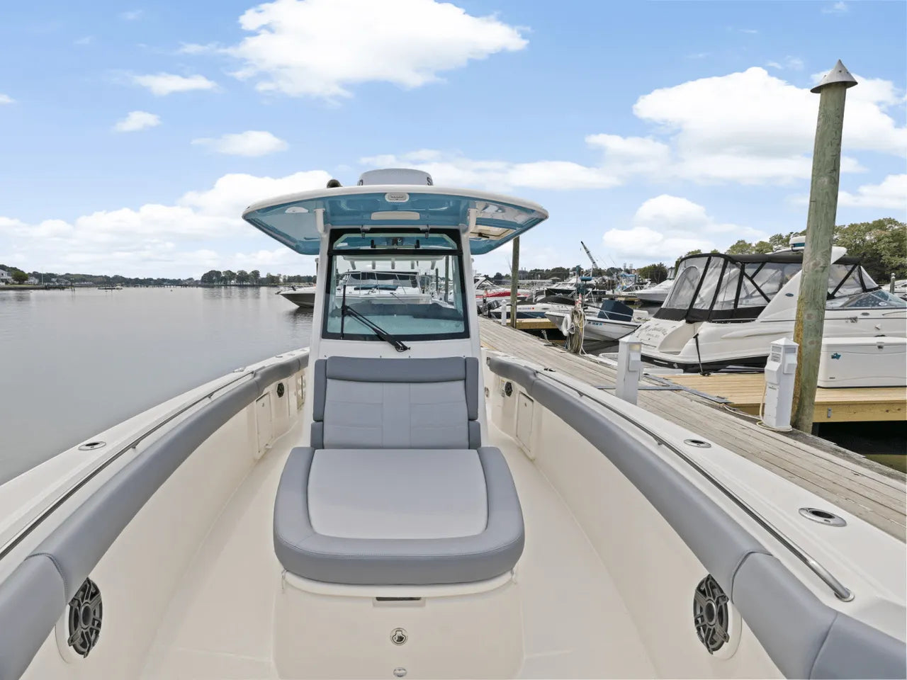 2025 Boston Whaler 330 Outrage 33.0 feet, Clearwater, Florida #32