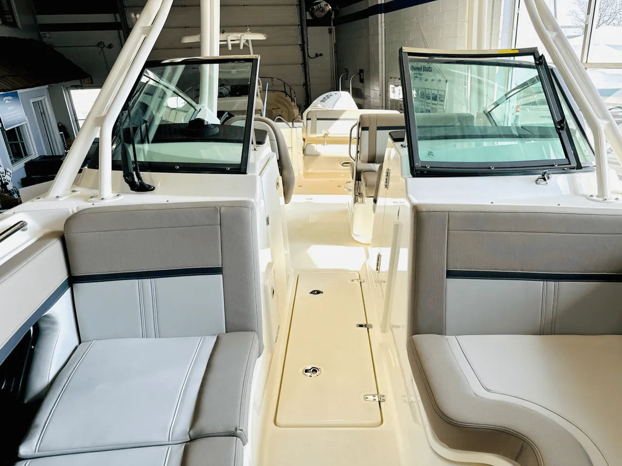 2025 Boston Whaler 240 Vantage 24.0 feet, Clearwater, Florida #49