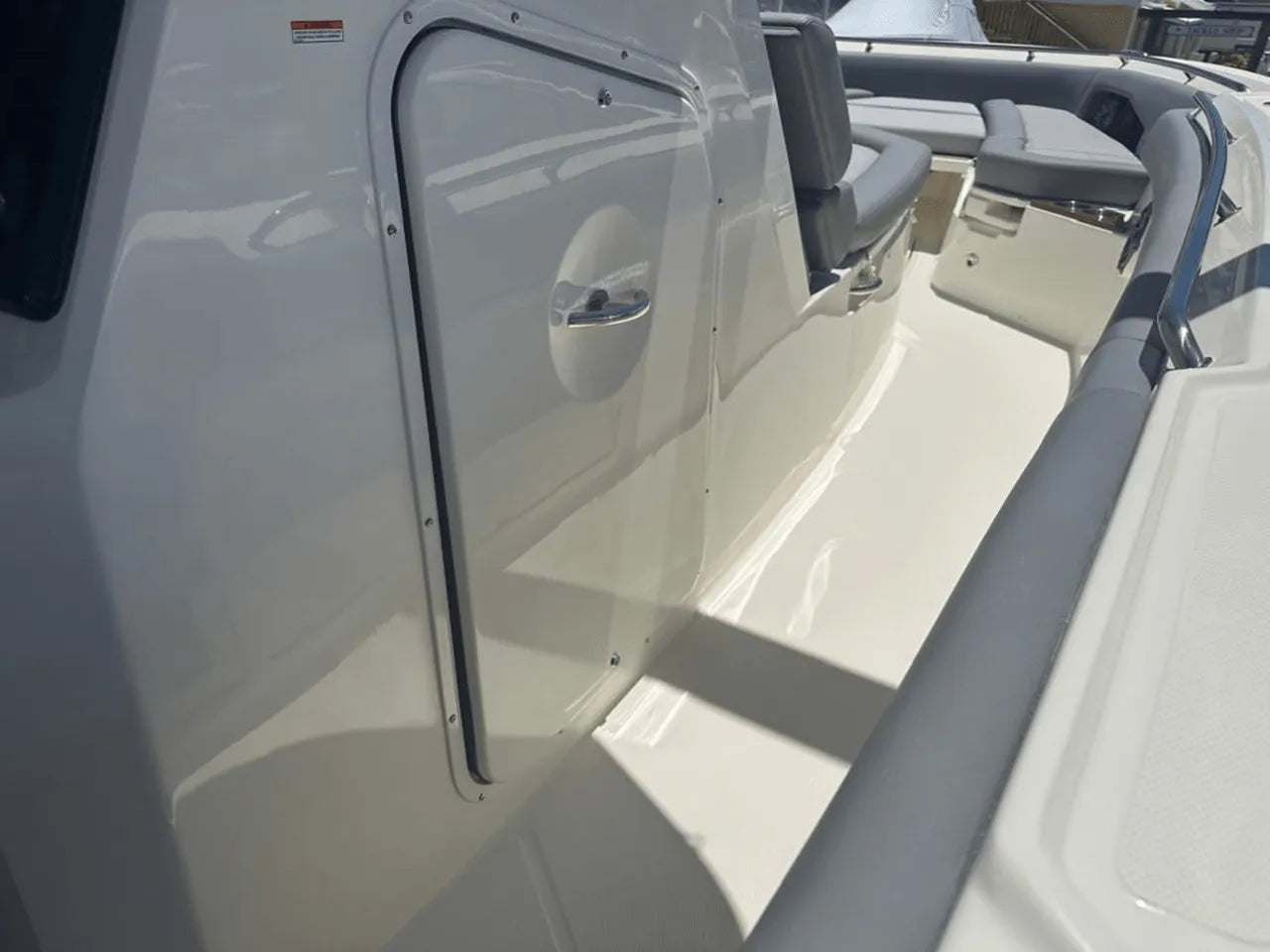 2025 Boston Whaler 360 Outrage 36.0 feet, Clearwater, Florida #12