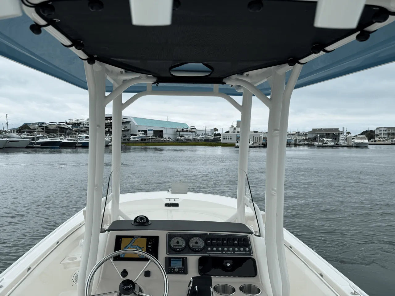 2025 Boston Whaler 210 Montauk 21.0 feet, Clearwater, Florida #12