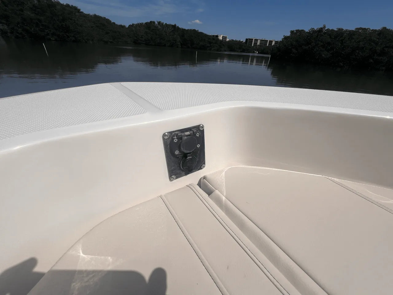2025 Boston Whaler 250 Dauntless 25.0 feet, Clearwater, Florida #31