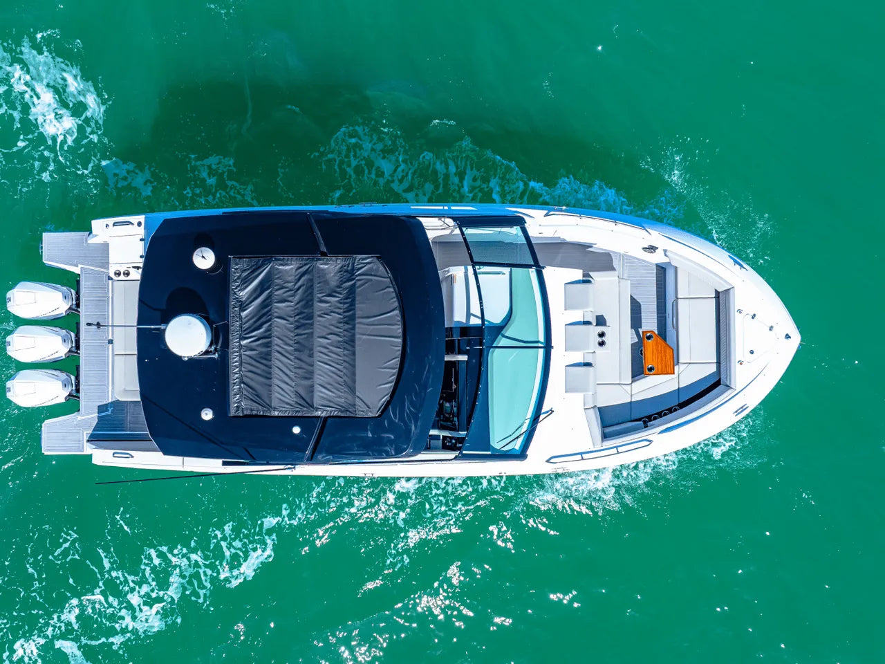 2025 Cruisers Yachts 38 GLS Outboard 38.0 feet, Clearwater, Florida #21