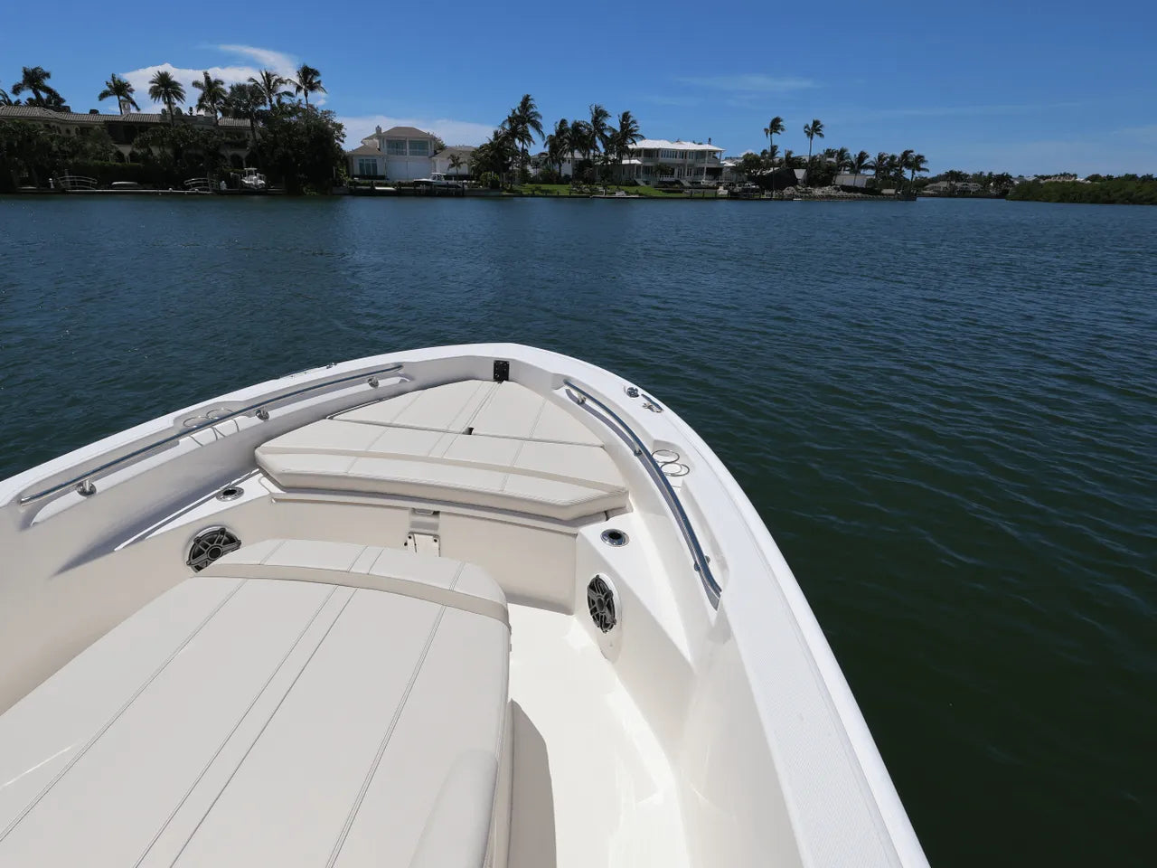 2026 Boston Whaler 220 Dauntless 22.0 feet, Clearwater, Florida #16