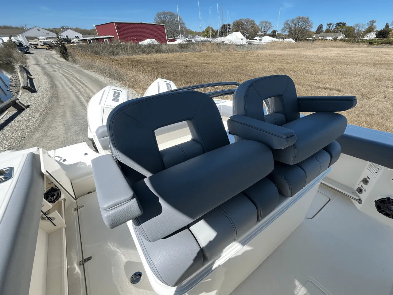 2025 Boston Whaler 250 Outrage 25.0 feet, Clearwater, Florida #9