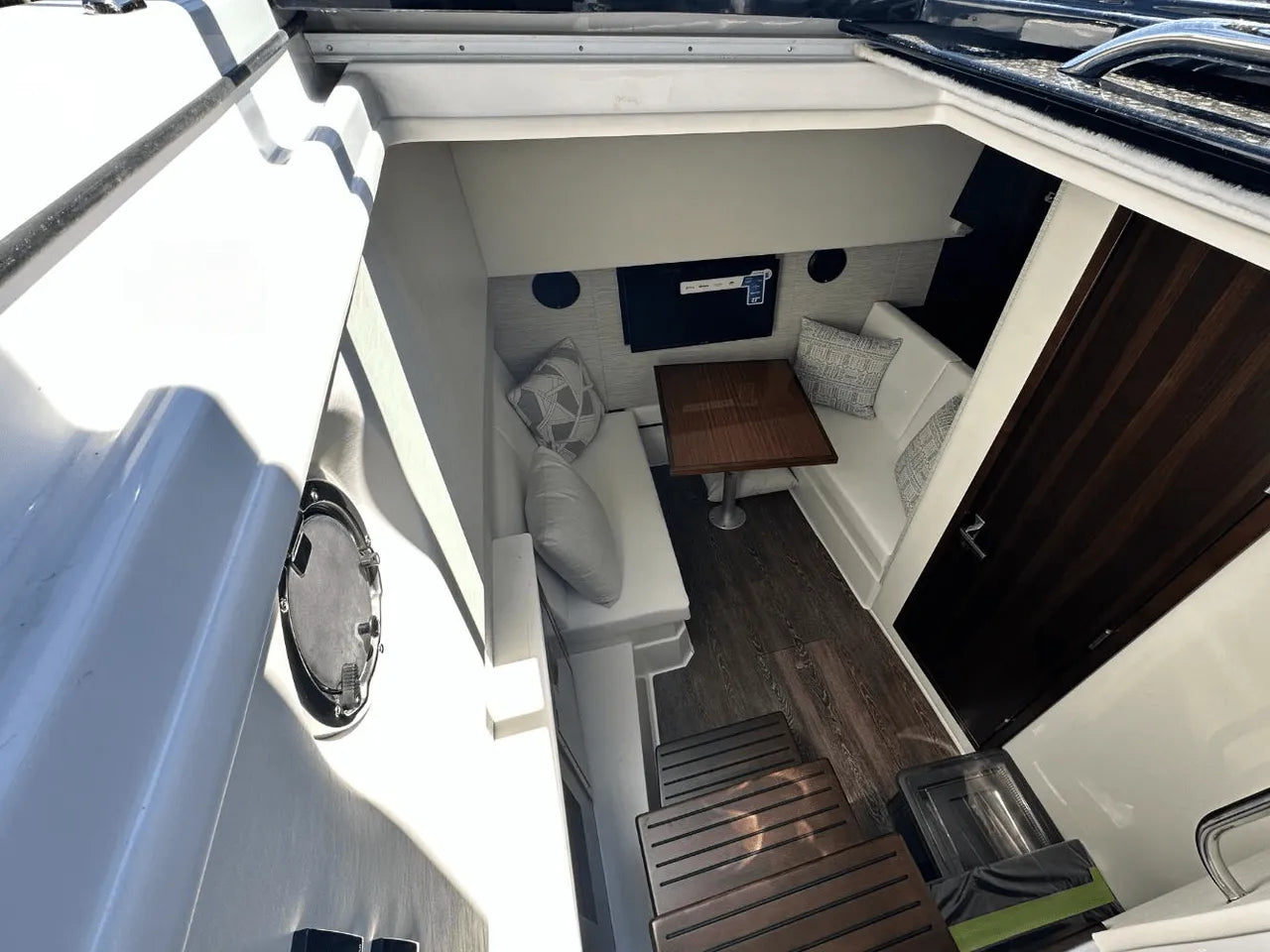 2025 Cruisers Yachts 34 GLS Outboard 34.0 feet, Clearwater, Florida #31