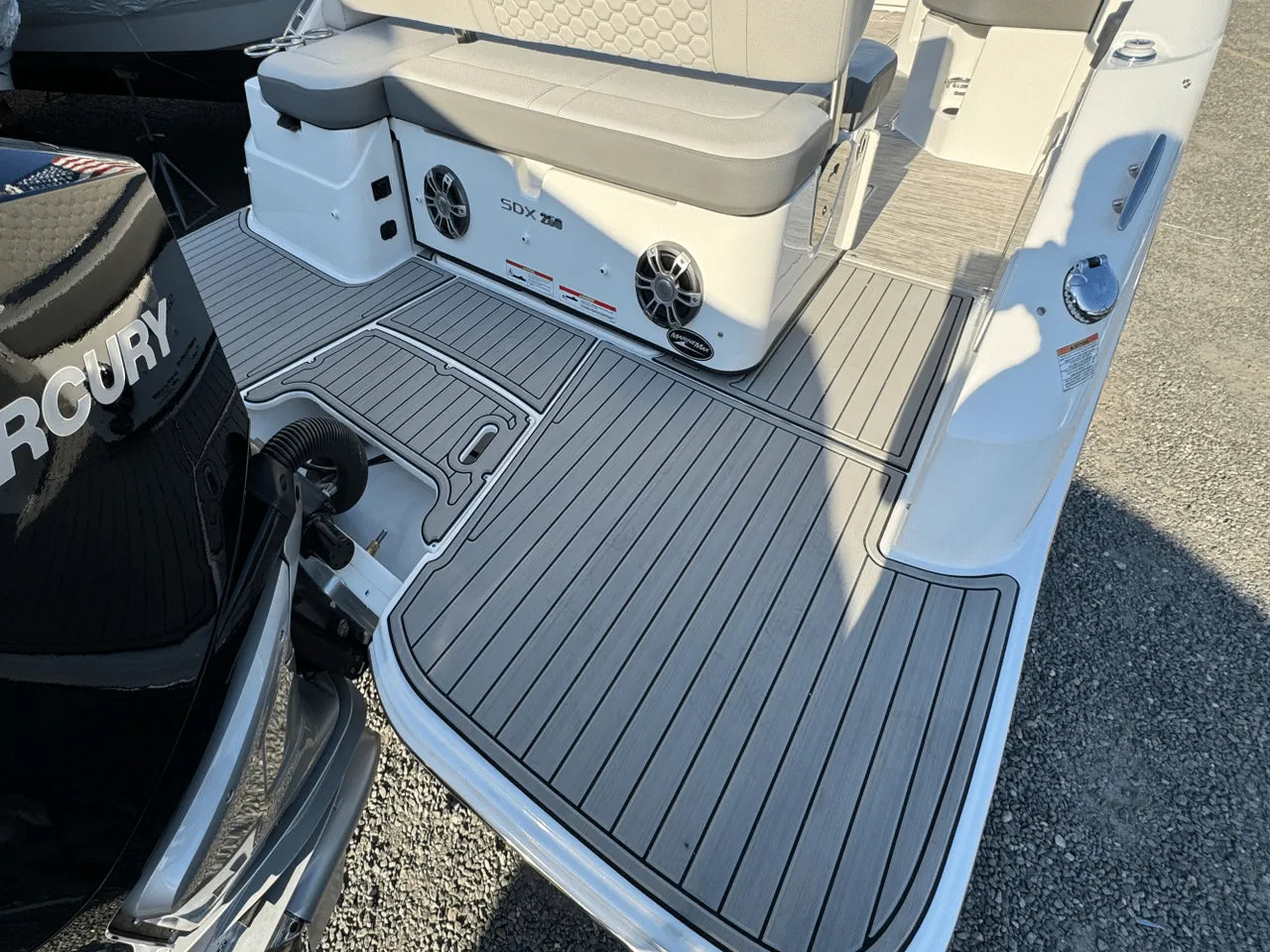 2025 Sea Ray SDX 250 Outboard 25.0 feet, Clearwater, Florida #9