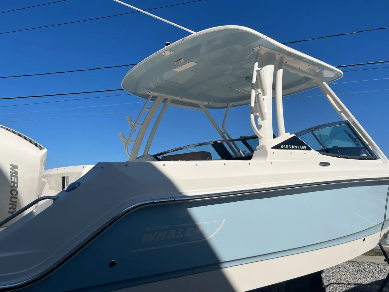 2025 Boston Whaler 240 Vantage 24.0 feet, Clearwater, Florida #18