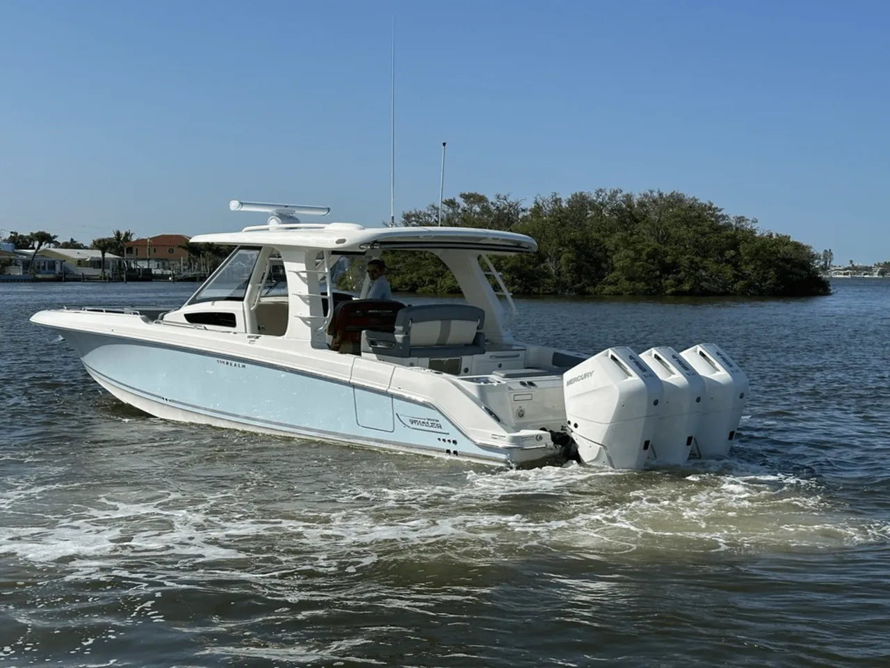 2025 Boston Whaler 350 Realm 35.0 feet, Clearwater, Florida #4