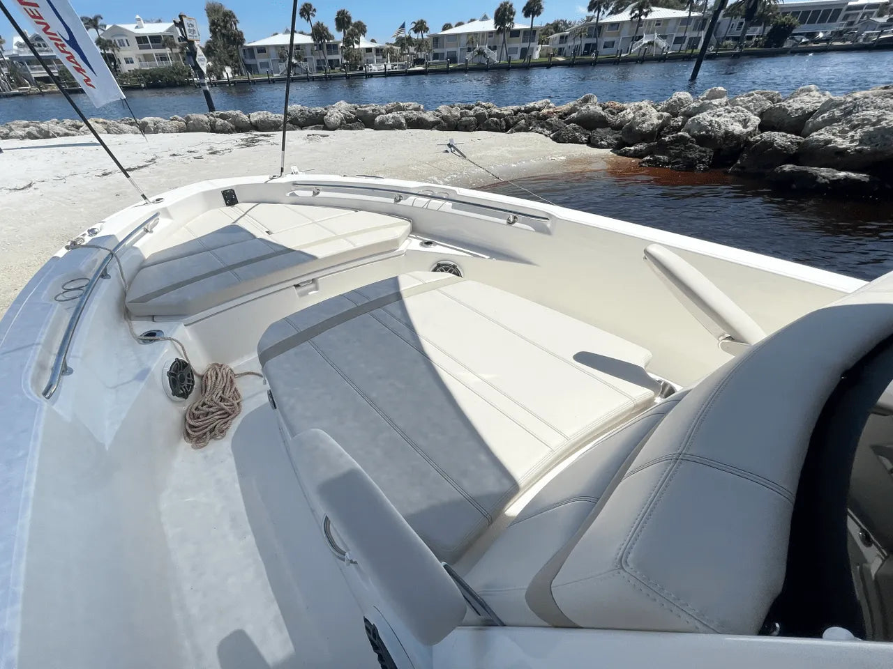 2026 Boston Whaler 220 Dauntless 22.0 feet, Clearwater, Florida #16