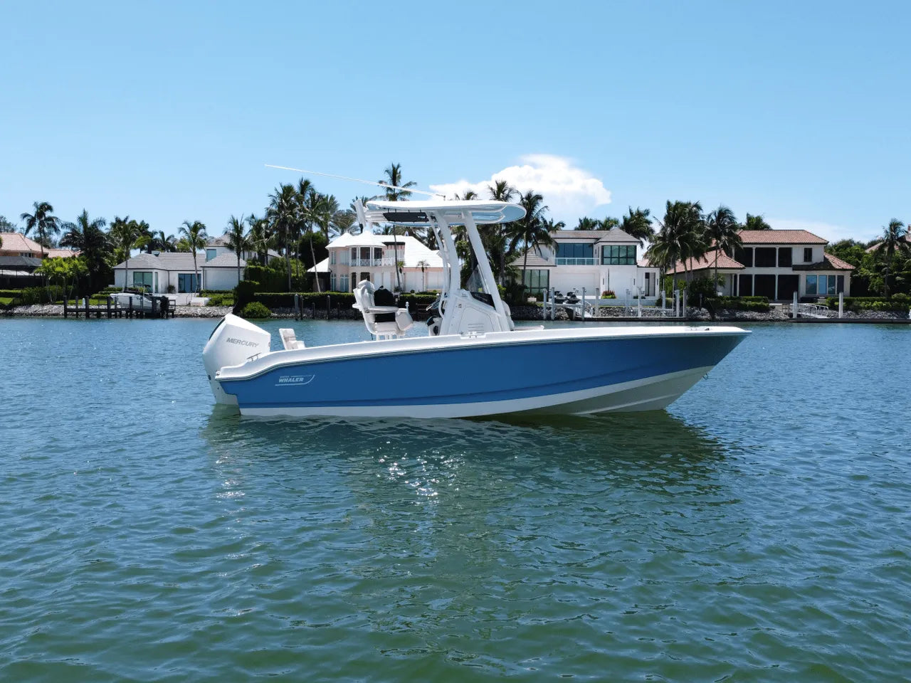 2026 Boston Whaler 220 Dauntless 22.0 feet, Clearwater, Florida #1