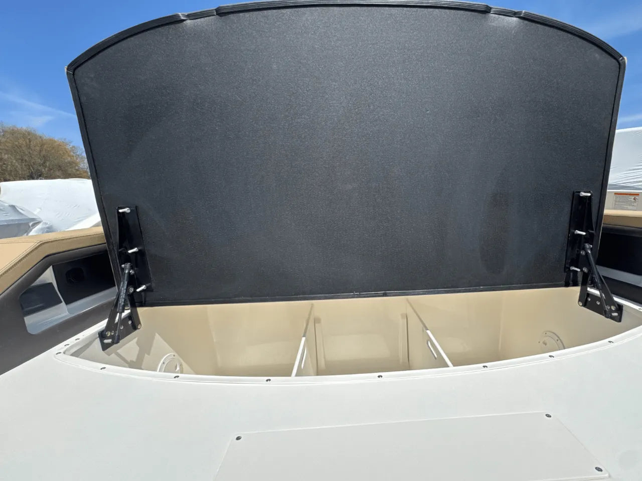 2025 Sea Ray SLX 310 Outboard 31.0 feet, Clearwater, Florida #14