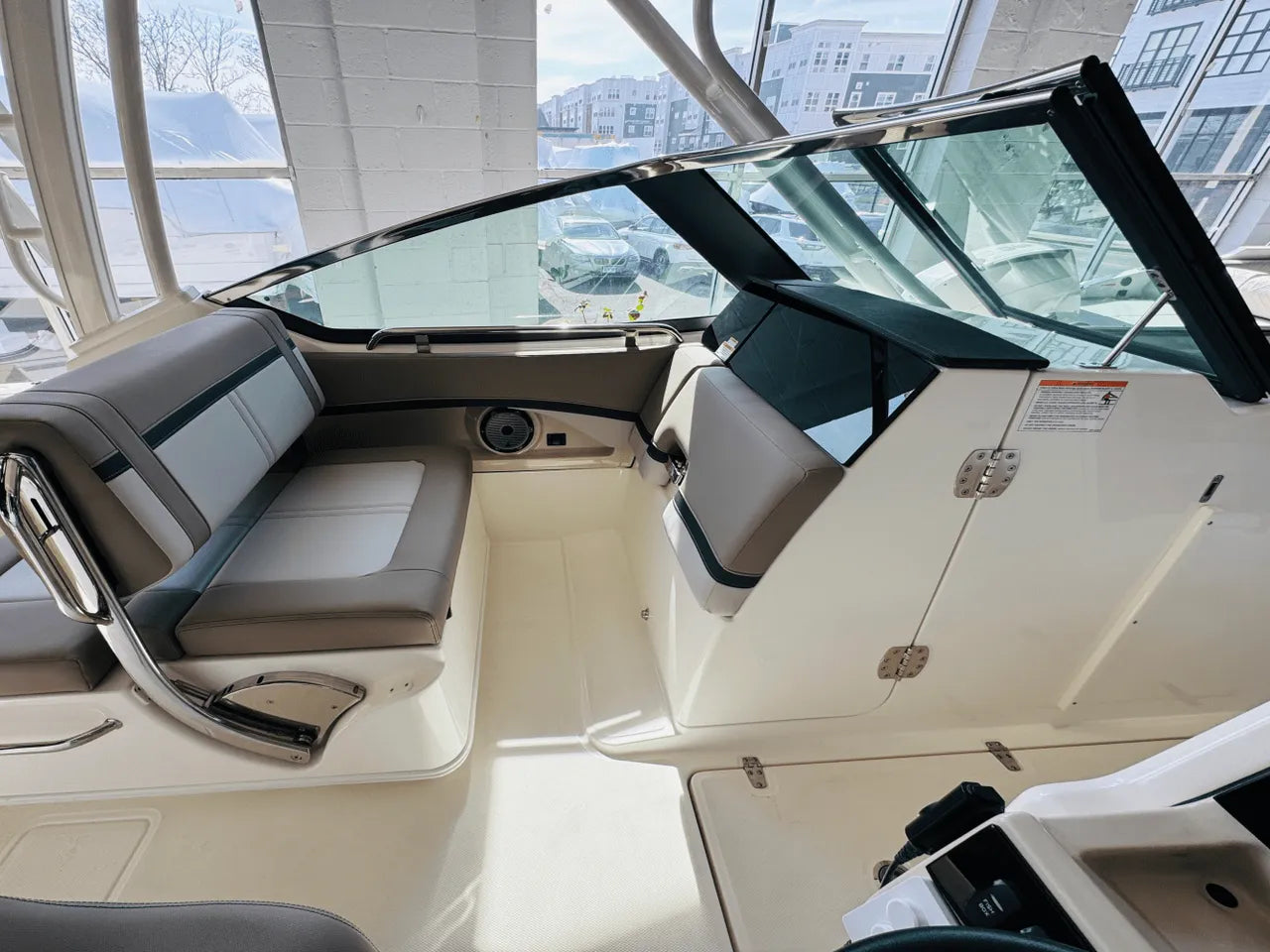 2025 Boston Whaler 240 Vantage 24.0 feet, Clearwater, Florida #33