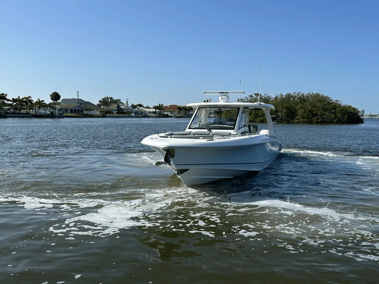 2025 Boston Whaler 350 Realm 35.0 feet, Clearwater, Florida #44