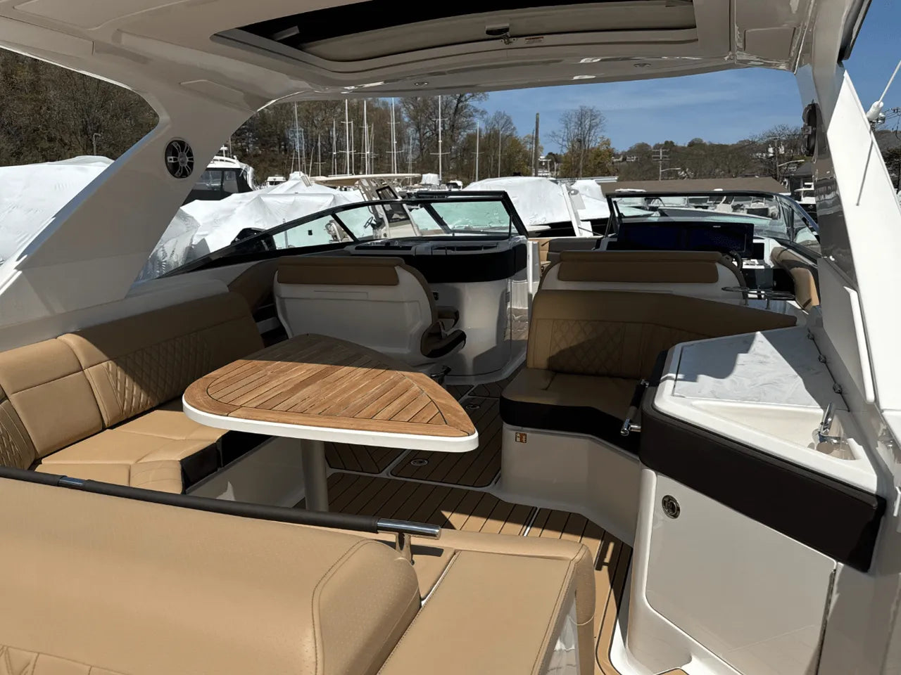 2025 Sea Ray SLX 310 Outboard 31.0 feet, Clearwater, Florida #24