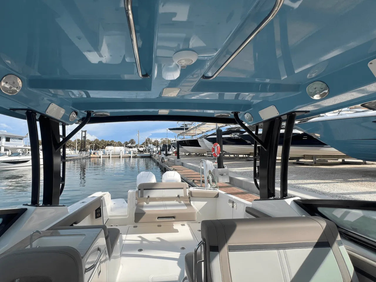 2026 Boston Whaler 280 Vantage 28.0 feet, Clearwater, Florida #38