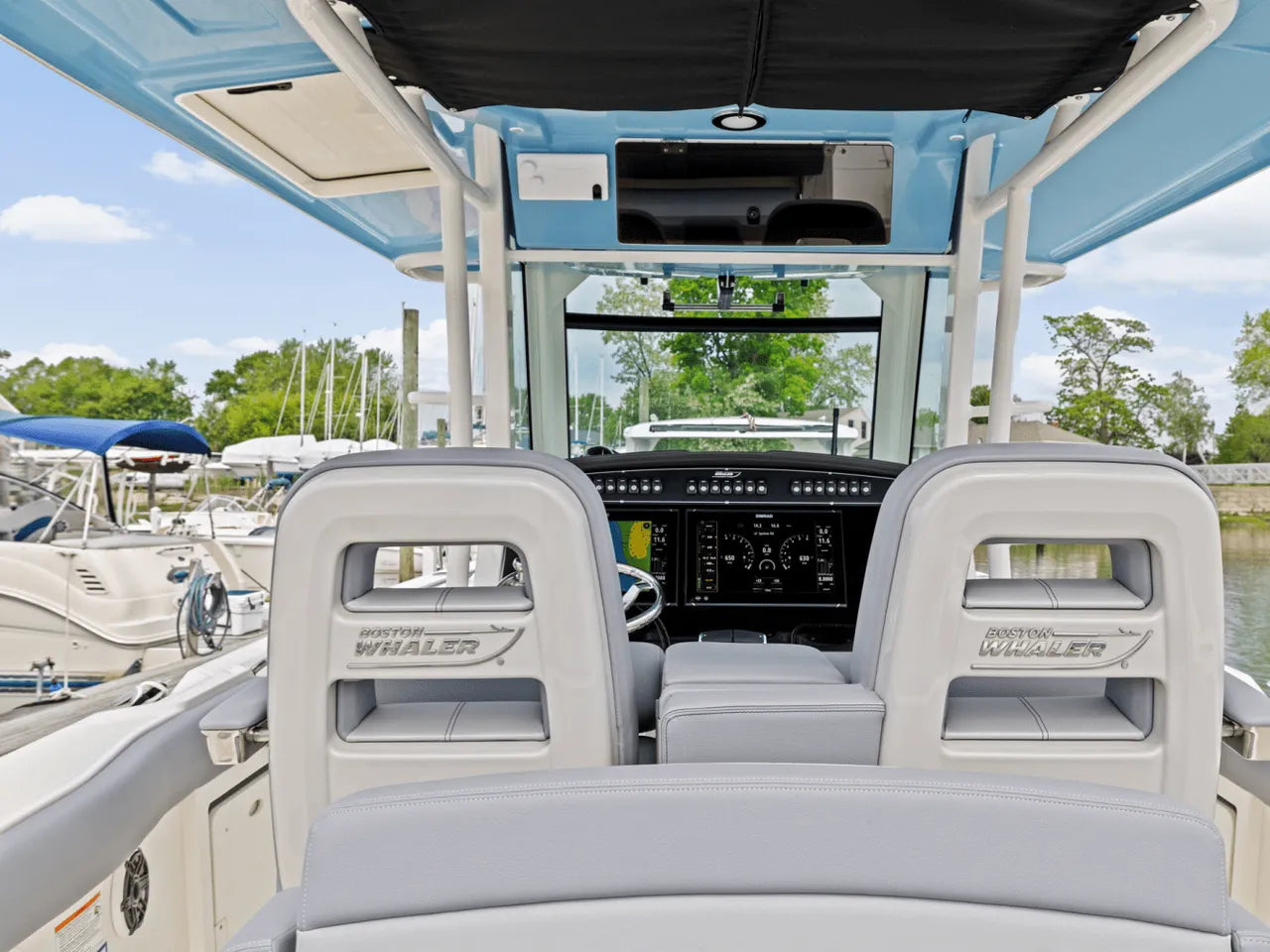 2025 Boston Whaler 330 Outrage 33.0 feet, Clearwater, Florida #15