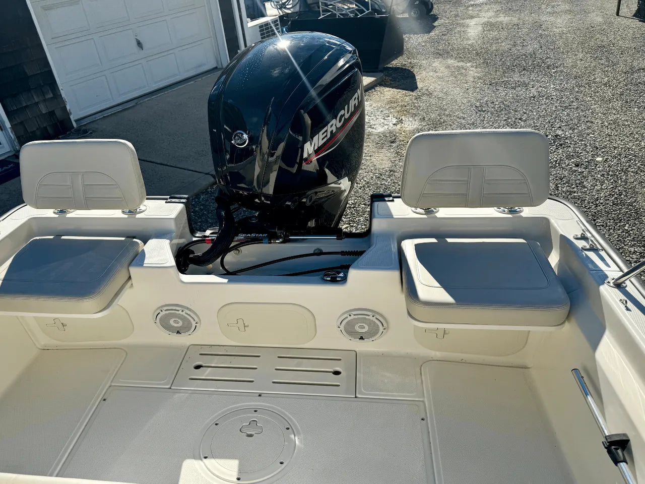 2025 Boston Whaler 170 Montauk 17.0 feet, Clearwater, Florida #18