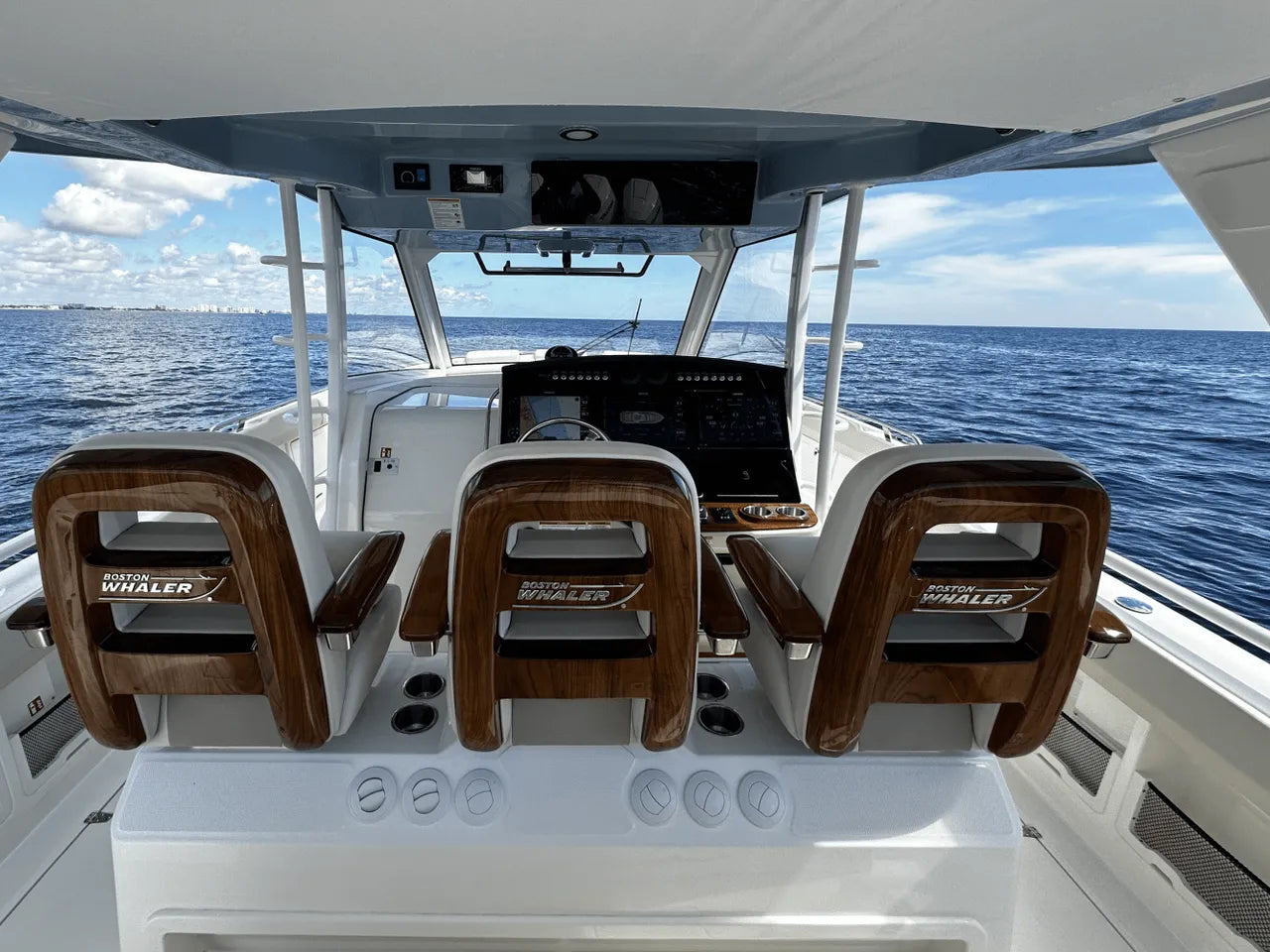 2026 Boston Whaler 420 Outrage 42.0 feet, Clearwater, Florida #26