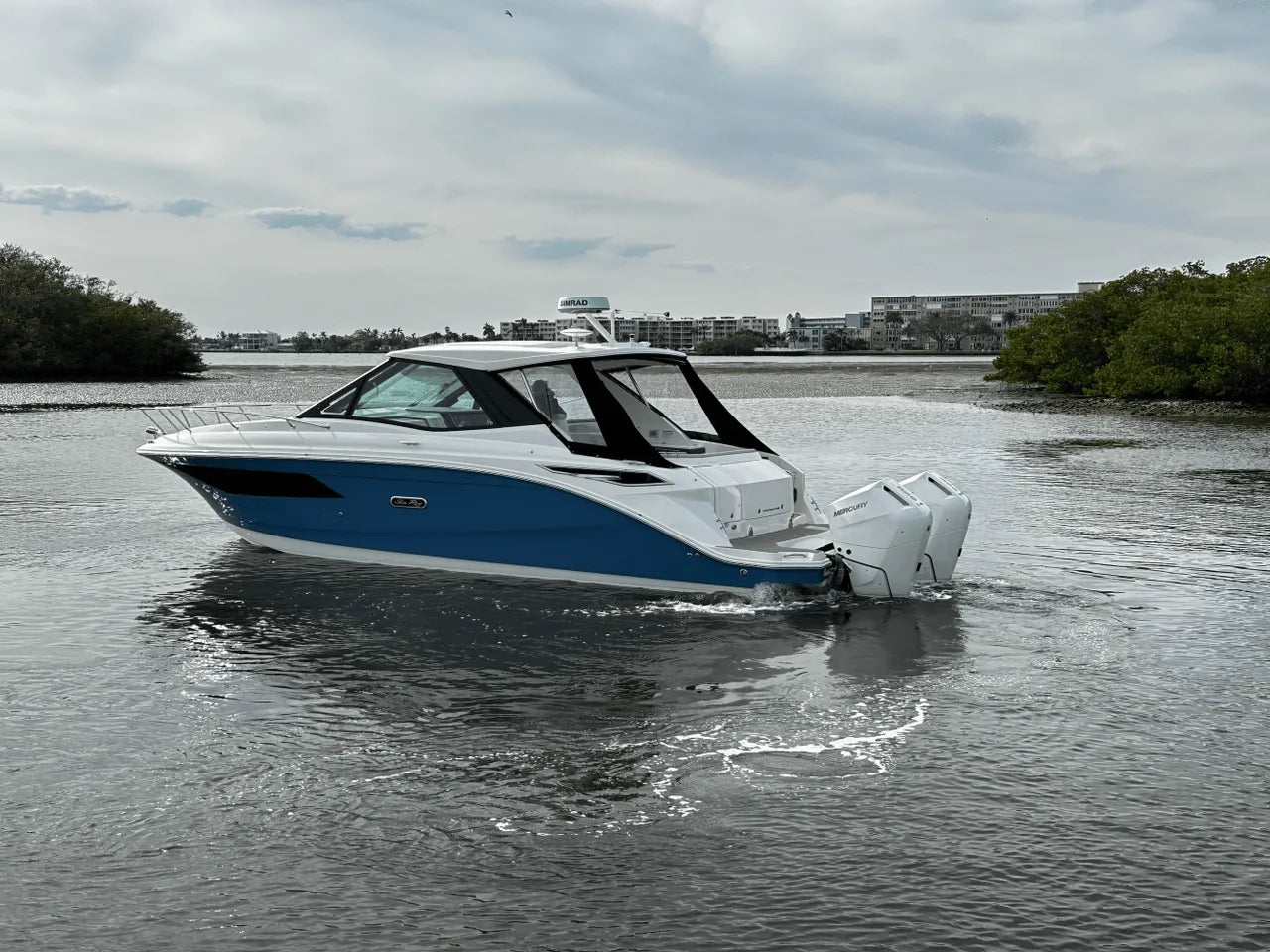 2025 Sea Ray Sundancer 320 Outboard 32.0 feet, Clearwater, Florida #5