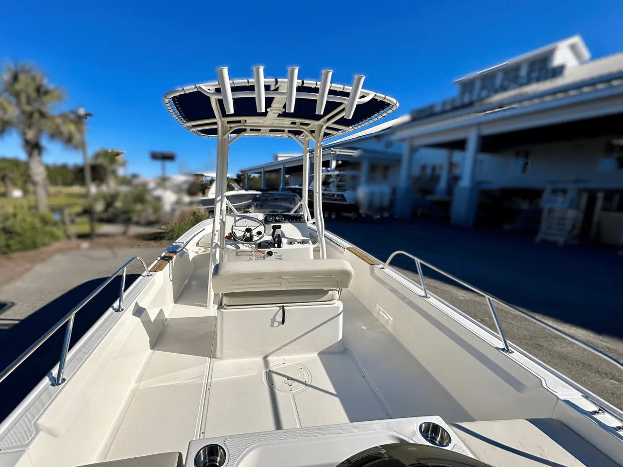 2025 Boston Whaler 190 Montauk 19.0 feet, Clearwater, Florida #4