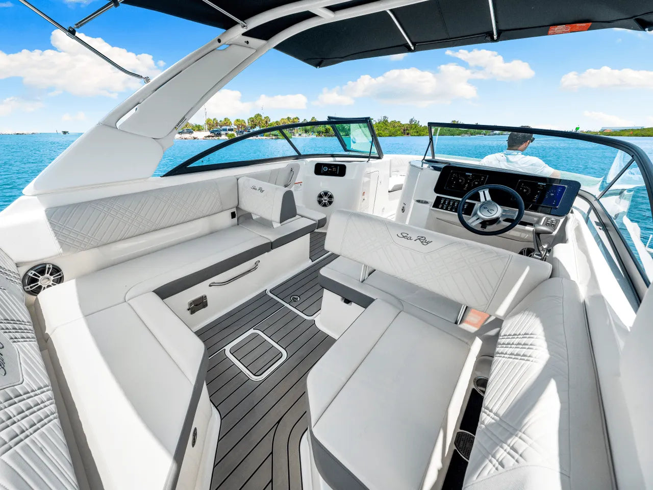 2025 Sea Ray SDX 250 Outboard 25.0 feet, Clearwater, Florida #33