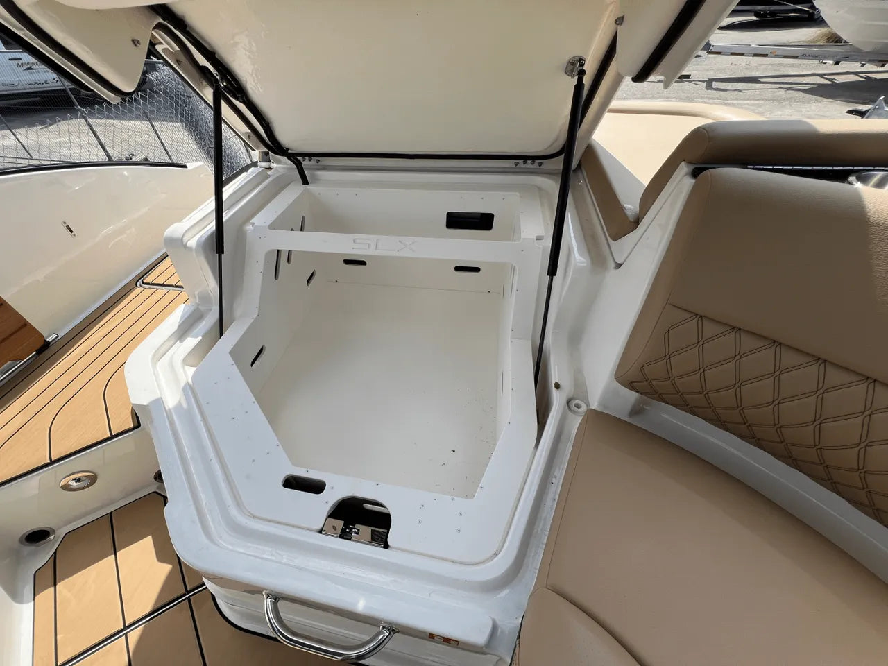 2025 Sea Ray SLX 280 28.0 feet, Clearwater, Florida #9