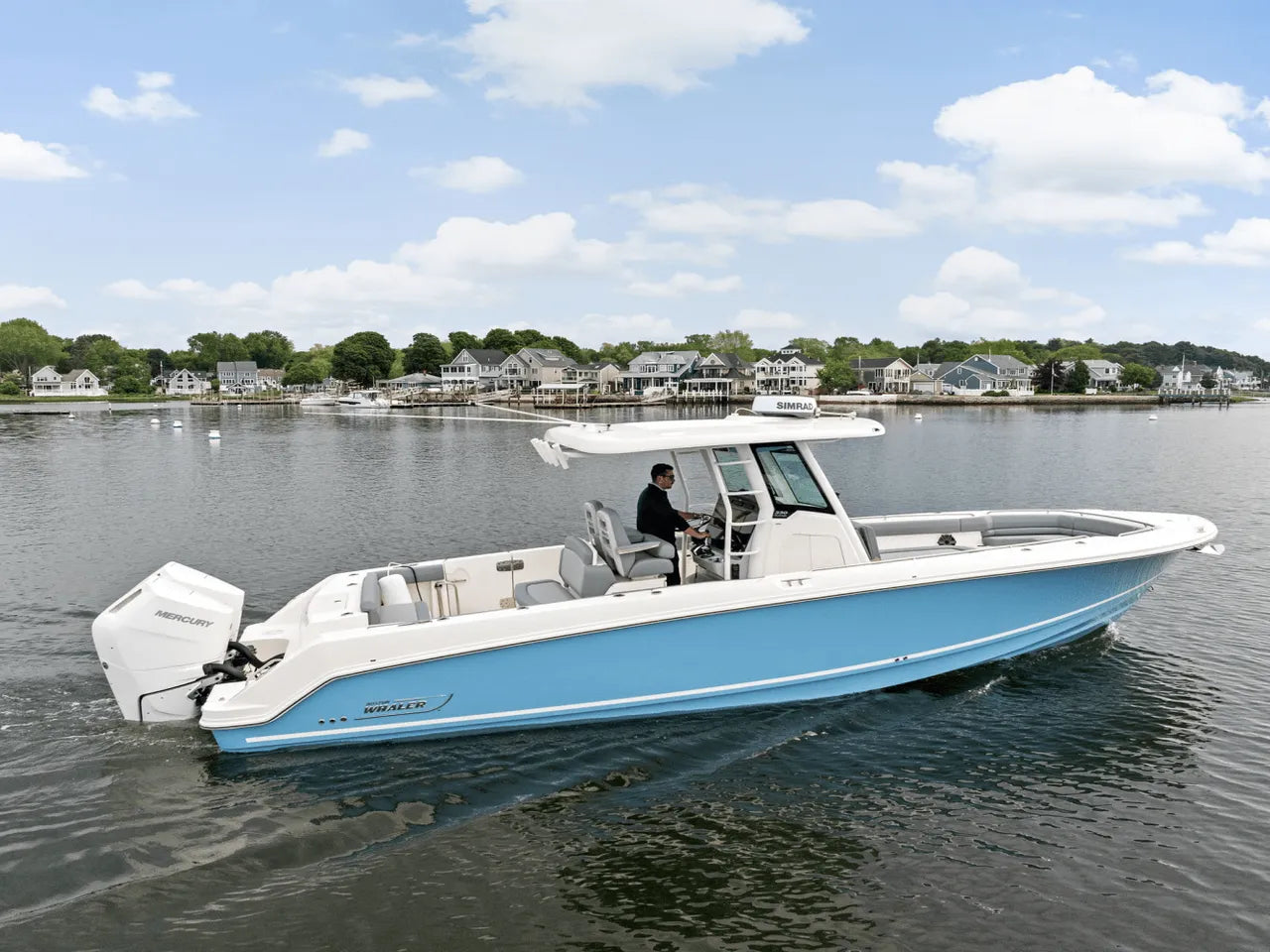 2025 Boston Whaler 330 Outrage 33.0 feet, Clearwater, Florida #3
