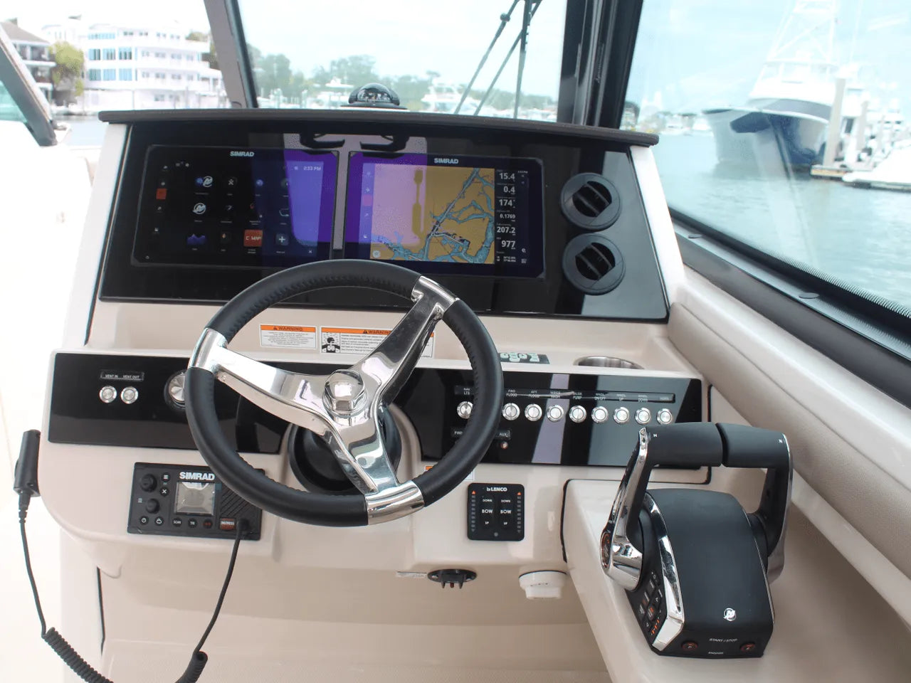 2026 Boston Whaler 330 Vantage 33.0 feet, Clearwater, Florida #53