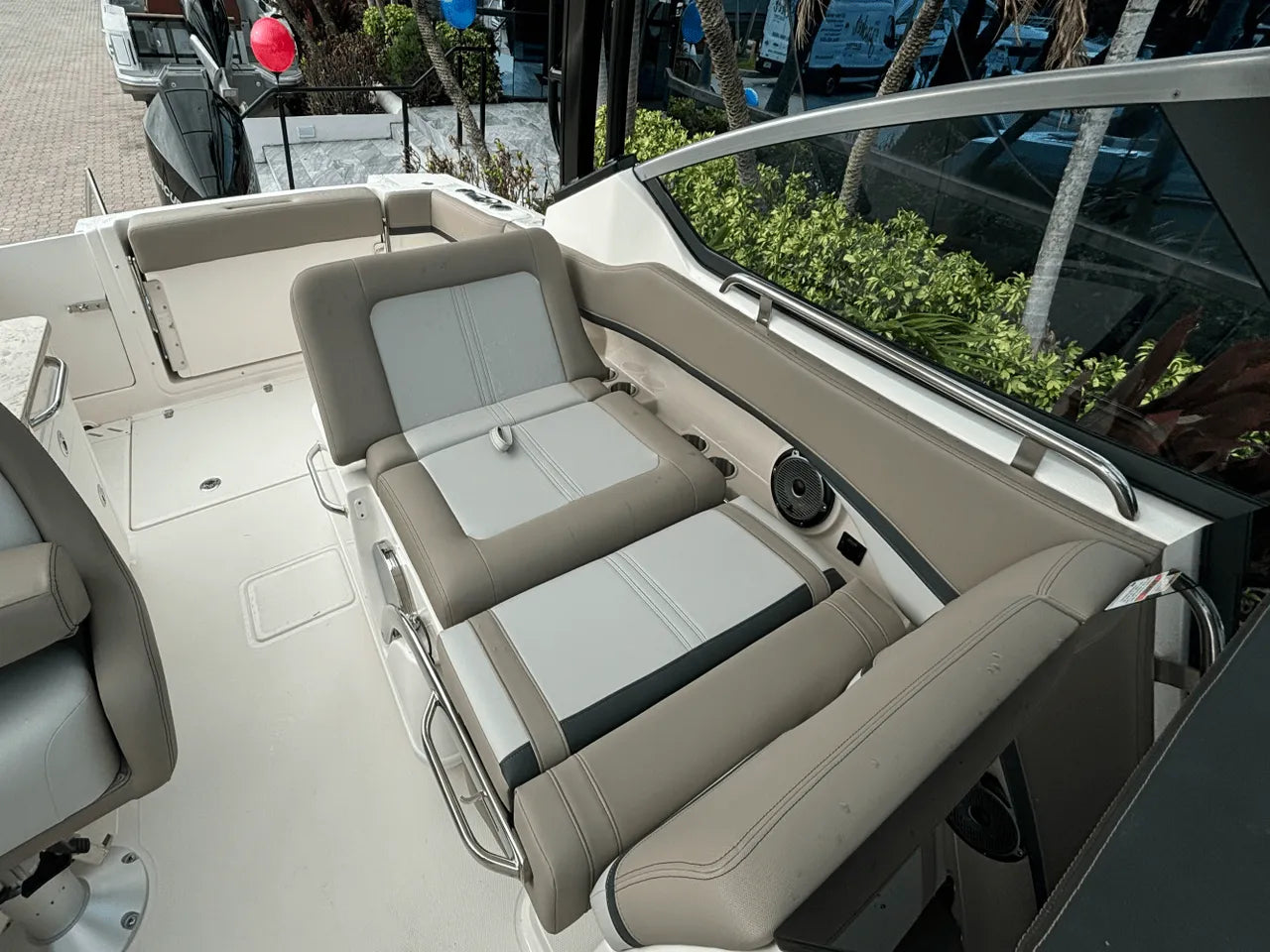 2025 Boston Whaler 240 Vantage 24.0 feet, Clearwater, Florida #13