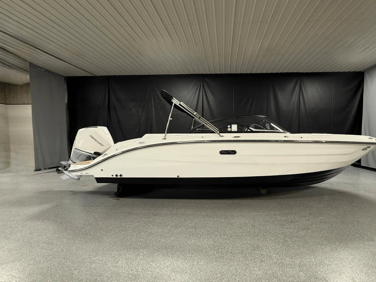 2026 Sea Ray SDX 230 Outboard 23.0 feet, Clearwater, Florida #1