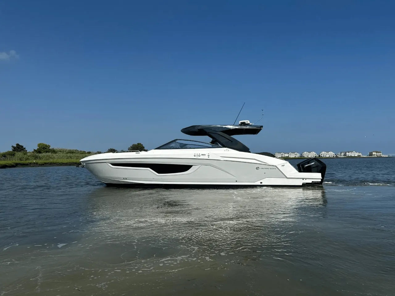 2025 Cruisers Yachts 34 GLS Outboard 34.0 feet, Clearwater, Florida #6