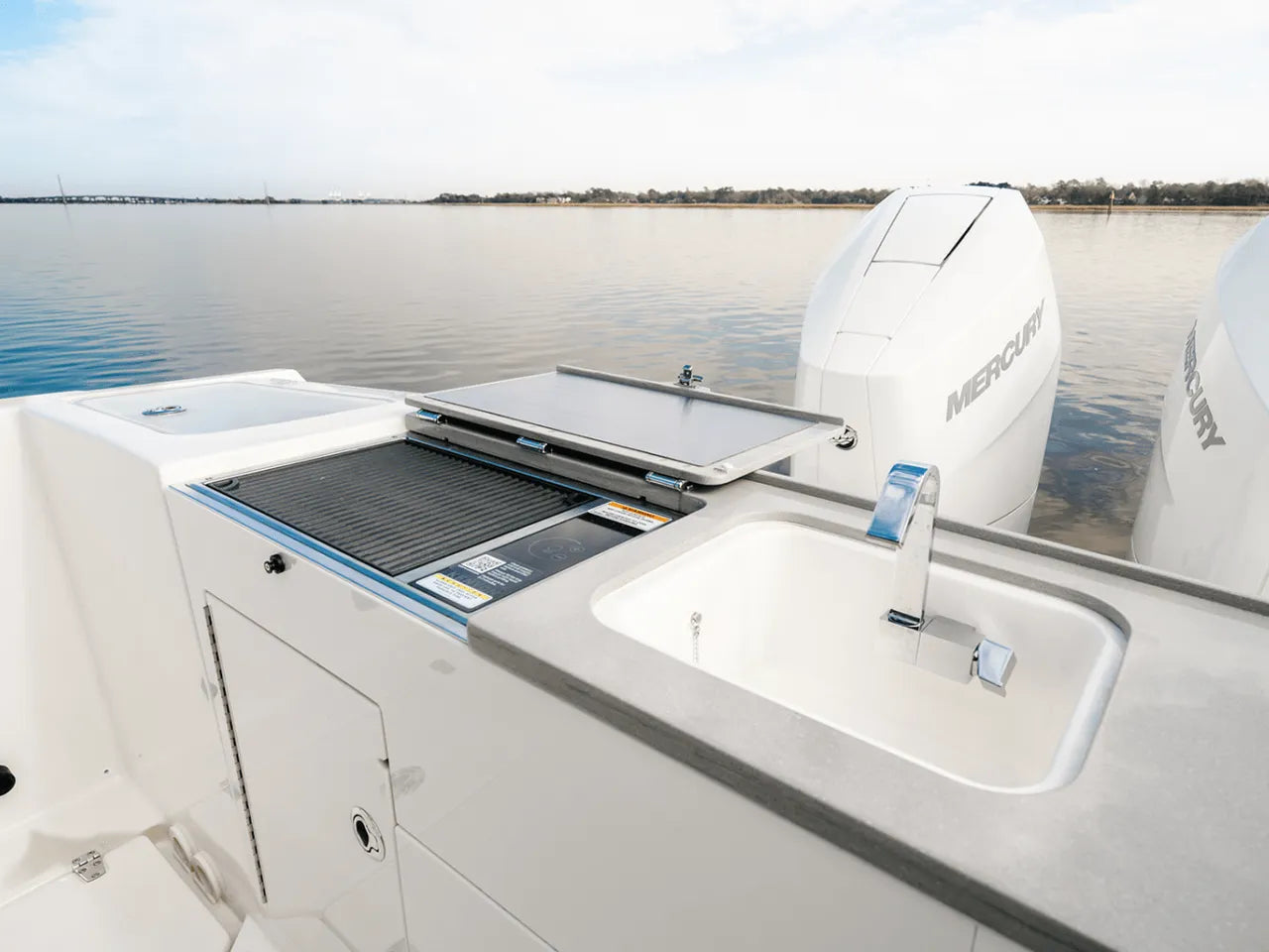 2025 Boston Whaler 330 Vantage 33.0 feet, Clearwater, Florida #23