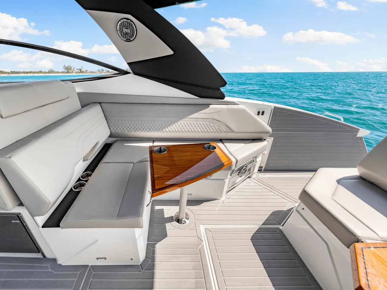 2025 Cruisers Yachts 38 GLS Outboard 38.0 feet, Clearwater, Florida #11